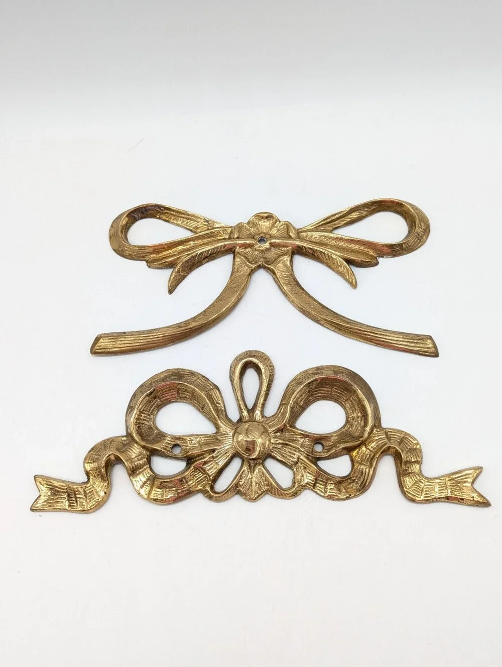 Vintage Metal Gold Tone Bow French Ribbon Wall Furniture Accent Decor